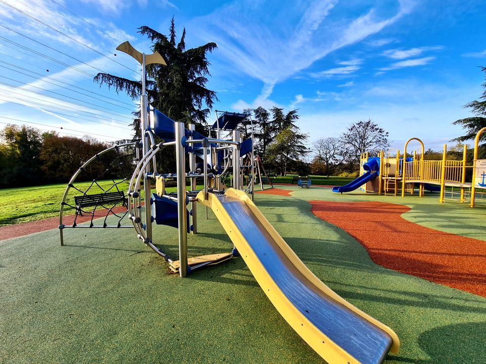 Aire de jeux - Parc Georges Brassens, Massy