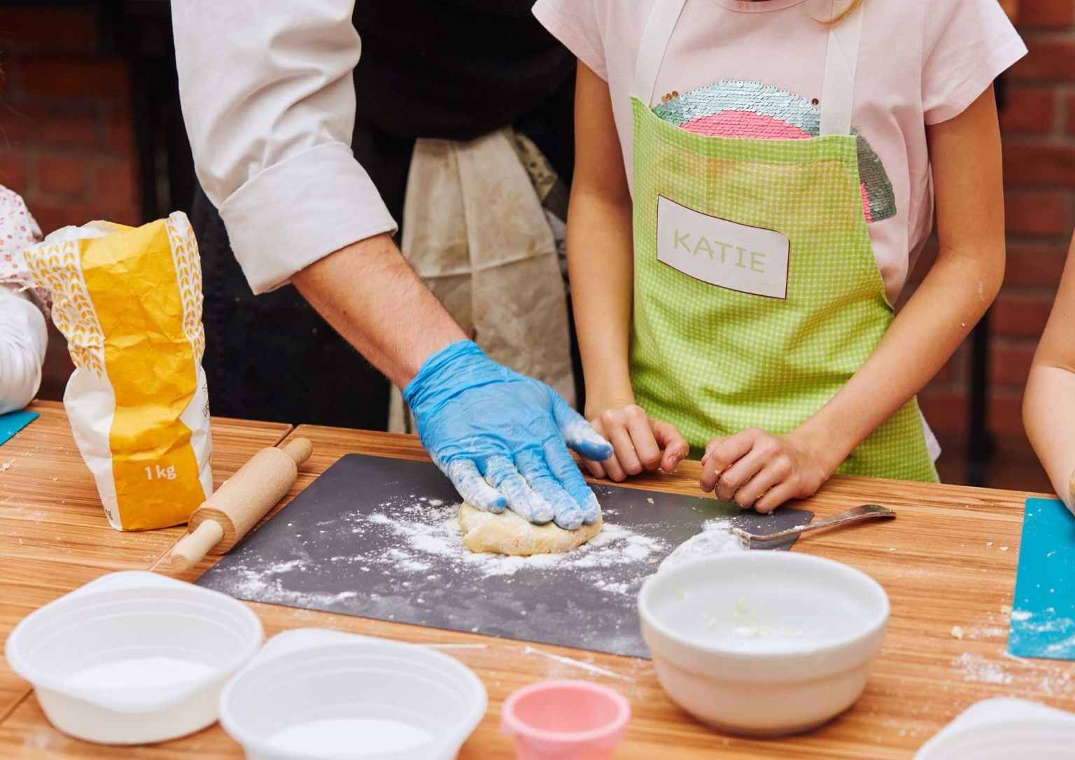 atelier pâtisserie - Canva